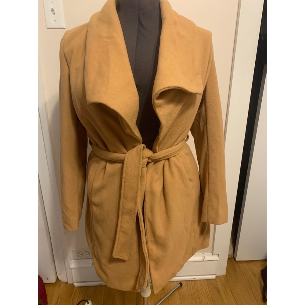 NWOT Camel Trench Coat